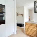 Spacious 3 Bedroom Manor Flat Next To Tivoli * Copenhagen
