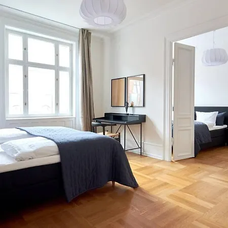 Apartamento Spacious 3 Bedroom Manor Flat Next To Tivoli *