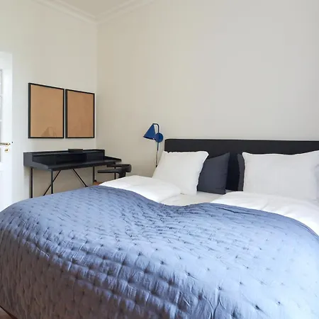 Apartment Spacious 3 Bedroom Manor Flat Next To Tivoli