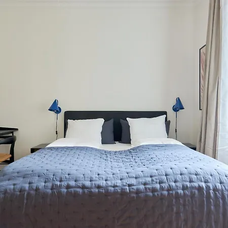 Apartment Spacious 3 Bedroom Manor Flat Next To Tivoli