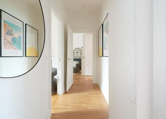 Spacious 3 Bedroom Manor Flat Next To Tivoli Apartament Kopenhaga