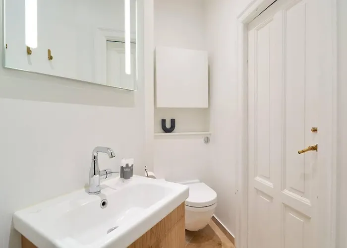 Apartament Spacious 3 Bedroom Manor Flat Next To Tivoli *