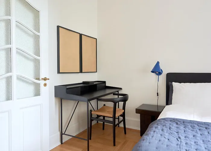 Apartment Spacious 3 Bedroom Manor Flat Next To Tivoli *